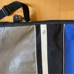 8.6 ミッドレングス　ハードケース　サーフボードケースの画像