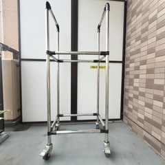 縦型スリムタイプ キャスター・ストッパー付き タイヤラック タイ...