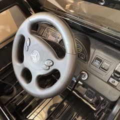 ベンツ　おもちゃ　電動乗用ラジコンの画像