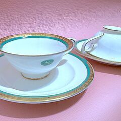 【金彩の縁取りとグリーンのラインが美しい】フランス アンティーク ティーカップ＆ソーサー 4客セット  洋食器セットの画像