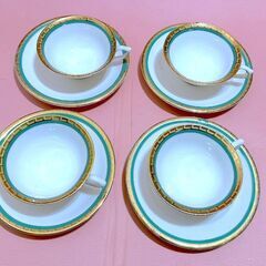 【金彩の縁取りとグリーンのラインが美しい】フランス アンティーク ティーカップ＆ソーサー 4客セット  洋食器セットの画像