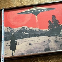 シュールな絵のポスター９点セット・紙製ではありませんの画像