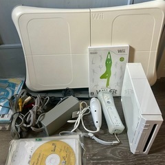 Wii 本体　Wiiフィットセットの画像