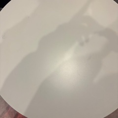 カフェテーブル　椅子2つの画像