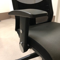 美品の中古品　事務 勉強イスの画像