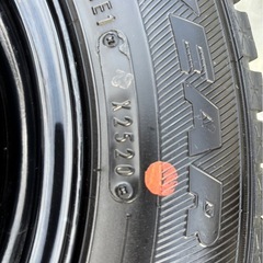 【状態良】スタッドレスタイヤの画像