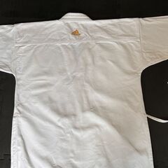 adidas 形用空手着 チャンピオン 170cmの画像