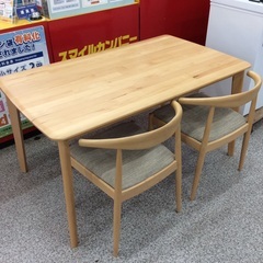 【ニトリのNDコレクション】 ダイニングセット　ニトリ　NITORI　NDコレクション　食卓テーブルセット　イス2脚　布座面：ナチュラルの画像