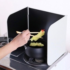 【大人気】油はねガード 
レンジガード 排気口カバー 山崎実業 towerの画像