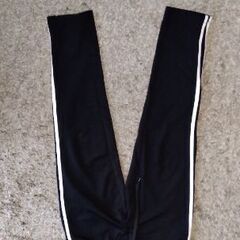 WEGO ウィゴーのジャージ　黒　クロ　L 165-175位の画像