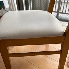 ダイニングチェア　2脚
の画像