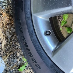 225/65R17 PIRELLI スタッドレスタイヤ4本の画像