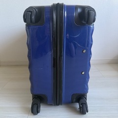 スーツケースLサイズ 中古 ネイビー 鍵付きの画像