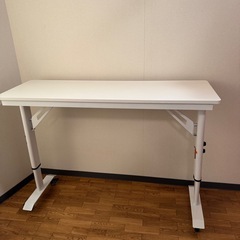 ベッドサイドテーブル オーバーテーブルの画像