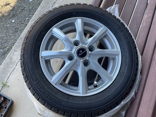 ［中古］スタッドレスタイヤ/冬用タイヤホイール付き4本セット:サイズ155/65R13 73Q