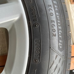 アクア純正タイヤ＆ホィール　ナット付
の画像