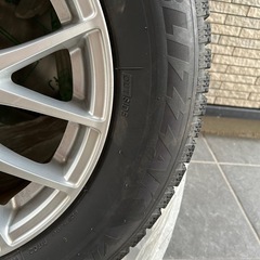 スタッドレスタイヤ ブリザックVRX2の画像