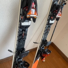 スキー板&ストックの画像