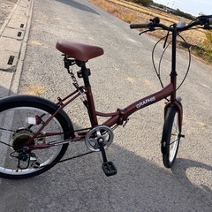 折りたたみ自転車の画像