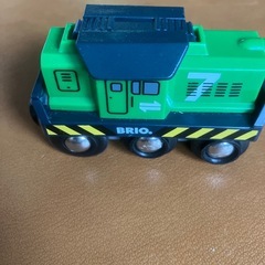 ブリオ　バッテリー貨物カーの画像