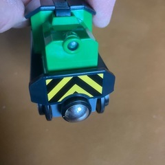 ブリオ　バッテリー貨物カーの画像