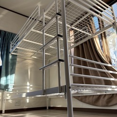 二段ベッドの画像