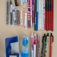 ノート（A4・B5）、半紙、筆記用具等の画像