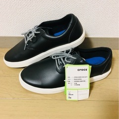 最終価格未使用本革クロックススニーカーの画像