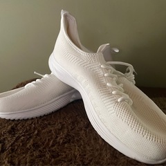 未使用品⭐️　レディーススニーカー ランニングシューズ 24.5cmの画像