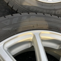 スタッドレス　175/65R14 ホイール付き4本の画像