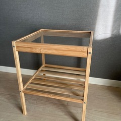 IKEA  サイドテーブルの画像