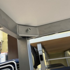 オフィス用テーブルの画像