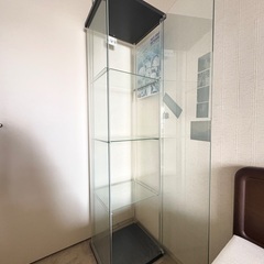 IKEA ガラスコレクションケースの画像