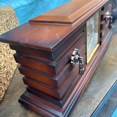 シチズン昭和レトロ家具調置き時計　新品箱入りの画像