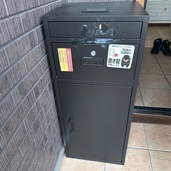 宅配ボックスの画像