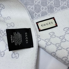 新品箱袋付き❤最高級ウール❤GUCCI GG ウールスカーフの画像