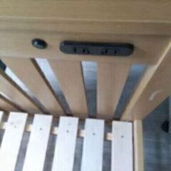 BLACK FRIDAY セール！札幌市近郊の方限定！送料無料！シングルすのこベッド コンセント、照明付きの画像