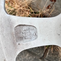 【引渡決まりました】16インチアルミ 4本セット　タイヤは溝無し　スタッドレス用の画像