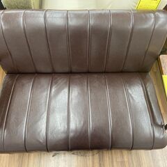 【ジャングルジャングル守口】ソファー2人用　幅132.5　奥行53　高さ76の画像