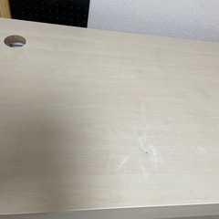 パソコンデスクの画像