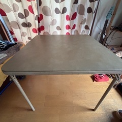 　ビンテージ　
折りたたみテーブルの画像