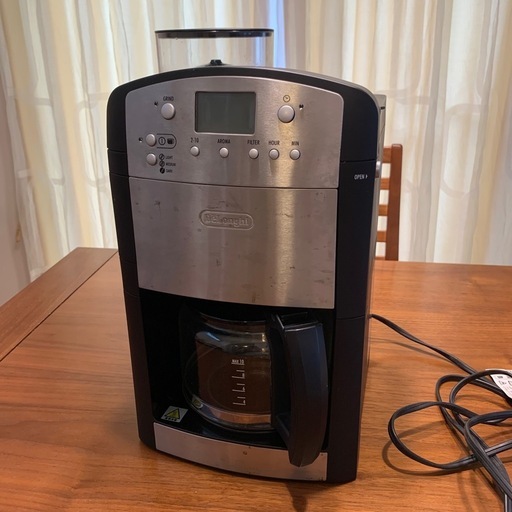 デロンギ全自動ドリップコーヒーメーカー CMG310E-S □デロンギ