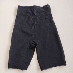 定価3万円　補正下着の画像