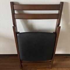 折りたたみチェアの画像