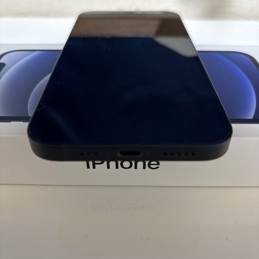 iPhone12本体