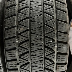 225/60R17ブリヂストンスタッドレス4本DMV3アルファードヴェルファイアの画像