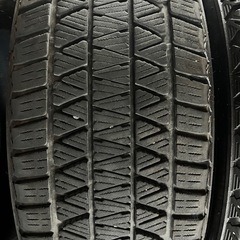 225/60R17ブリヂストンスタッドレス4本DMV3アルファードヴェルファイアの画像