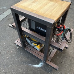 溶接機収納ラックの画像