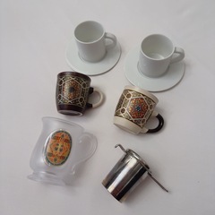 カップアンドソーサー、マグカップ、ジョッキ、茶漉しの画像