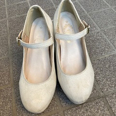 靴　白　編み上けヒール　Sの画像